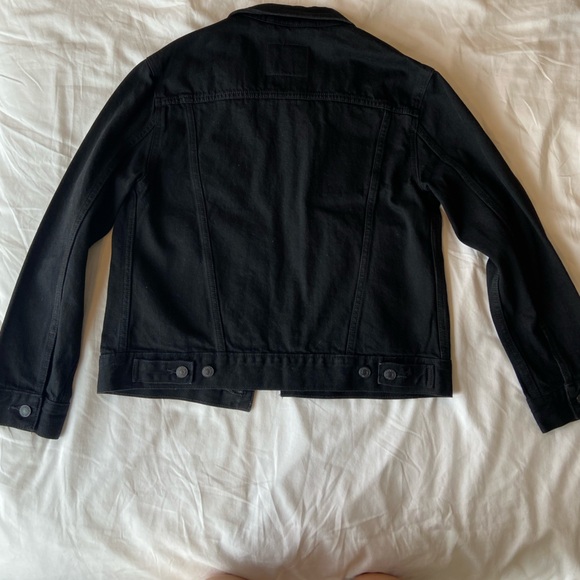 Levi’s - Black Denim Jacket - Size Small - Picture 6 of 7